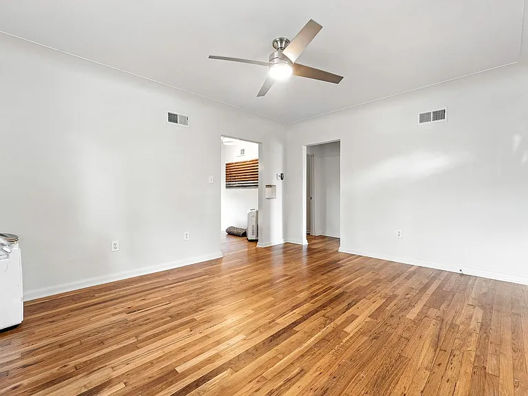 3369 S Emerson St — Photo 16