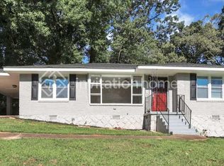 1959 Laurel Ln, Decatur, GA 30032