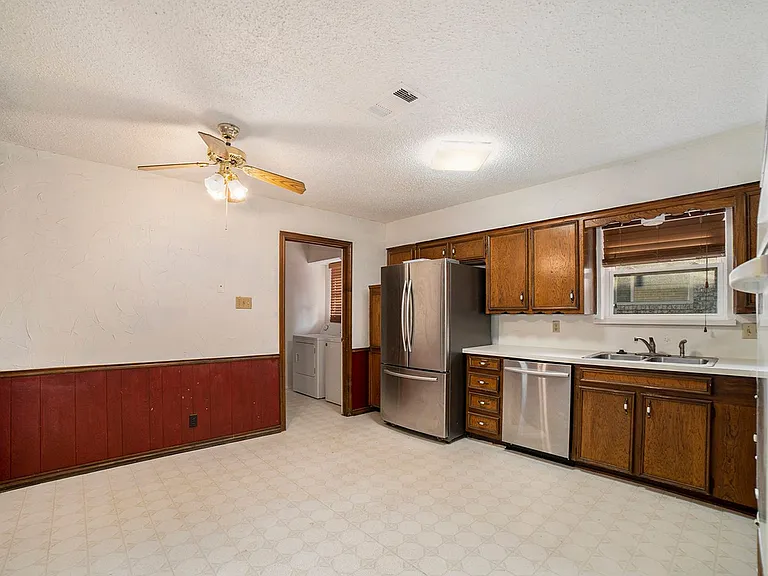 1608 San Antone Ln — Photo 14