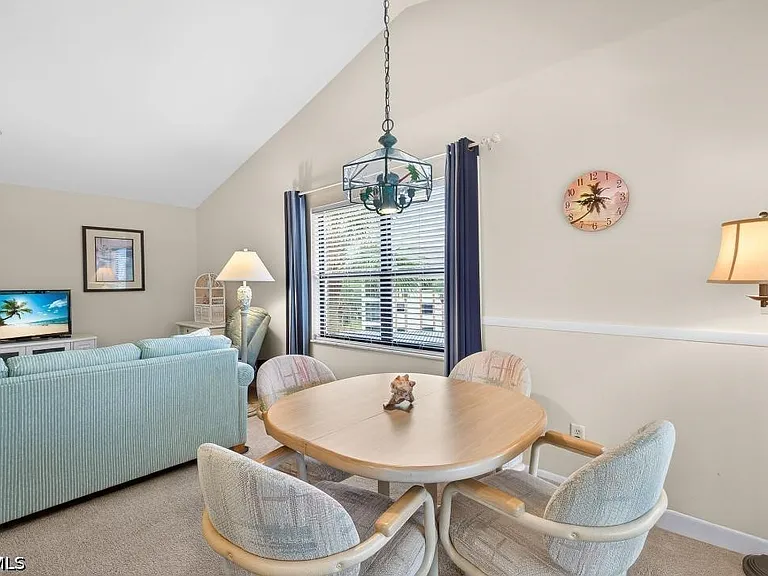 13276 White Marsh Ln #39 — Photo 2