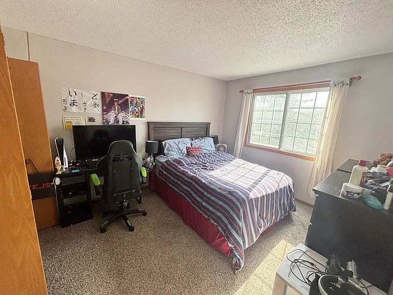 14063 Plymouth Ave — Photo 18