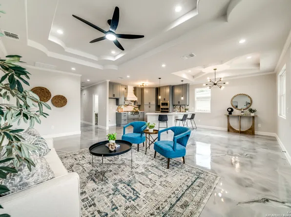 218 Shenandoah St, San Antonio, TX 78210