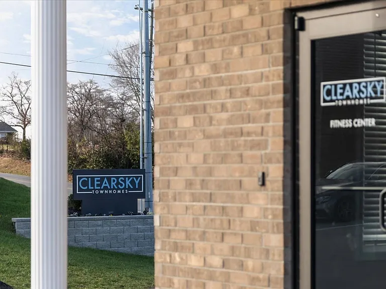 Clearsky Townhomes — Photo 20