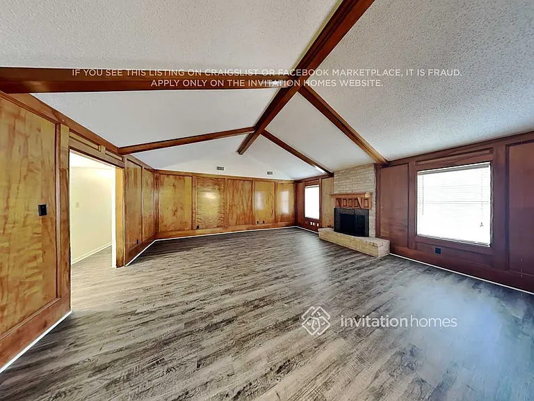 4907 Eagle Trail Dr — Photo 3