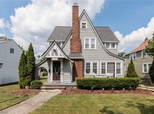 5860 Wickfield Dr, Parma Heights, OH 44130