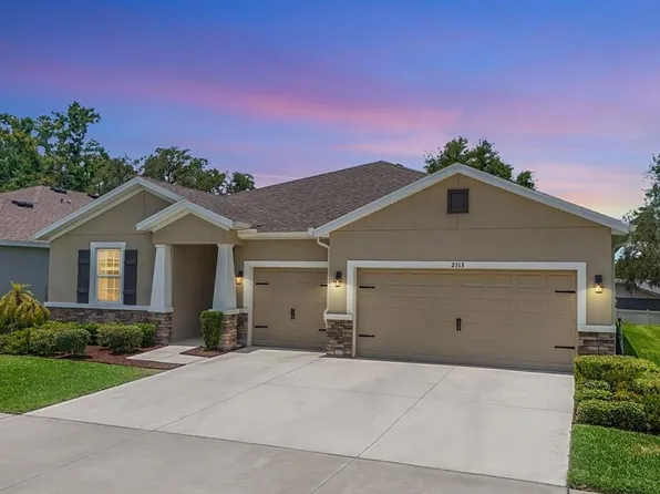 2513 Knight Island Dr, Brandon, FL 33511