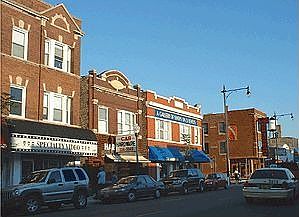 Andersonville shopping and restaurant district, Clark Street