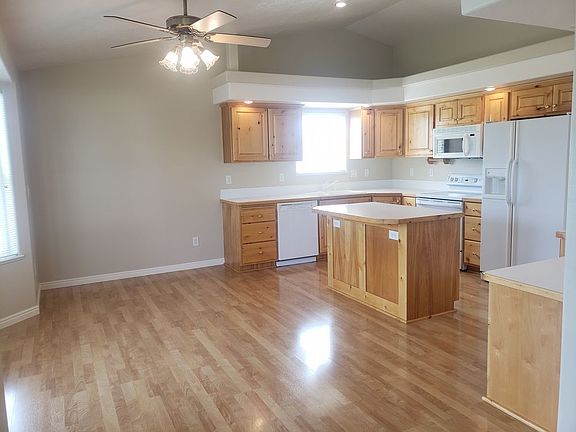 5th image of 1217 S Kingswood Cir