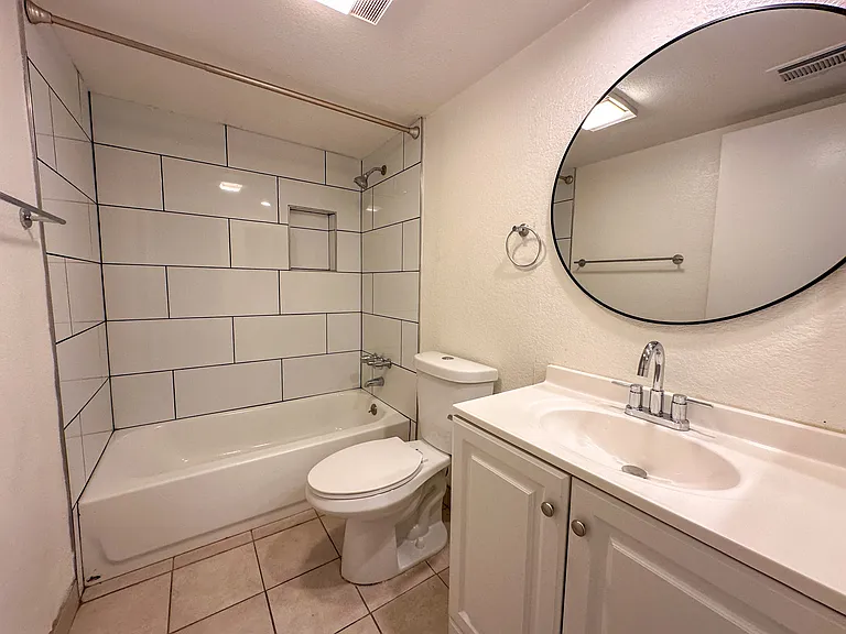 606 E Santa Anita Ave #B — Photo 10