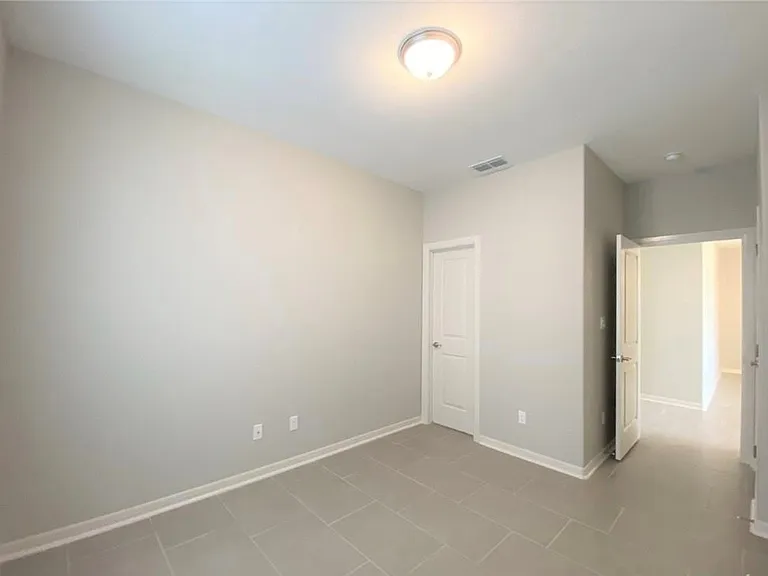 5713 River Rd — Photo 23