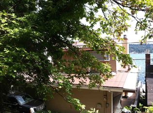 10764 Riviera Pl NE, Seattle, WA 98125