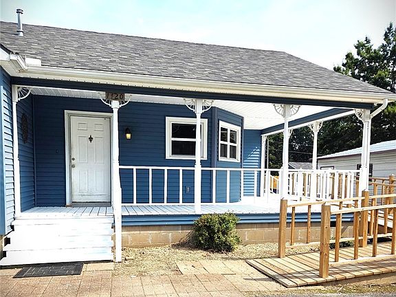 3rd image of 1420 Kay Lynn Dr