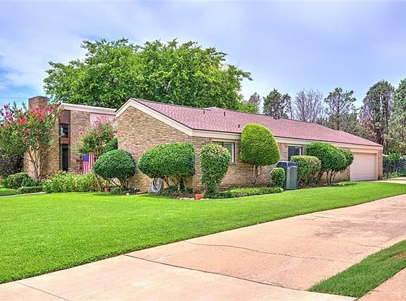 3rd image of 485 Millwood Dr