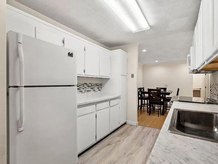 310 Brook Village Rd #41 — Photo 5
