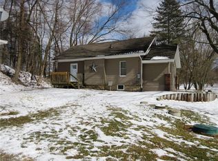 415 Randolph Rd, Mogadore, OH 44260