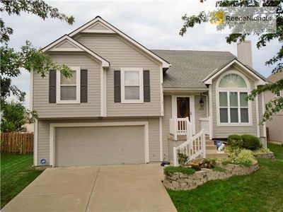 18874 W 160th Ter, Olathe, KS, 66062