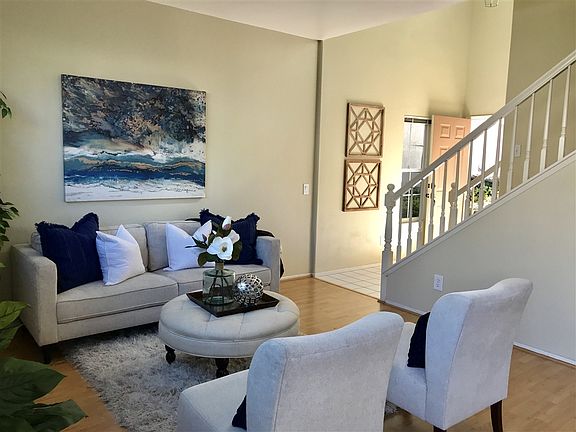 3rd image of 877 Wisteria Dr