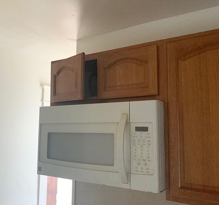 2nd image of 120 Central St APT 1R