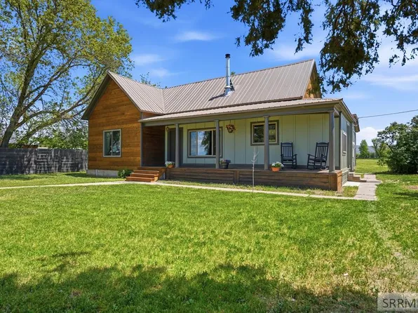 4554 Dingle Rd, Dingle, ID 83233