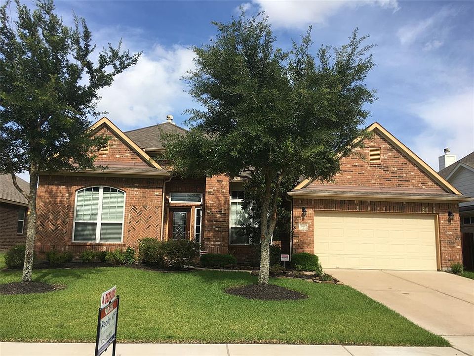 1st image of 2401 Harbor Chase Dr