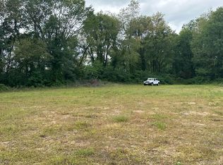 9080 Thornapple Dr, Pinckney, MI 48169