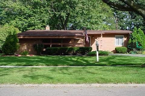 1st image of 1071 Norwich Dr