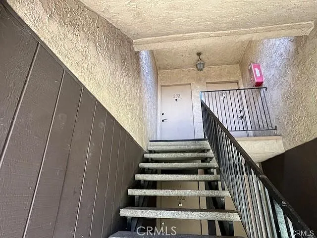 2 bed, 1082 sqft, $2,800 — Photo 4