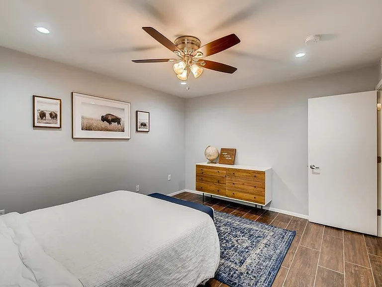 910 Duncan Ln #16 — Photo 8