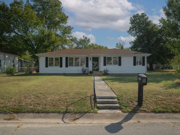 2225 S Adele Avenue, Joplin, MO 64804