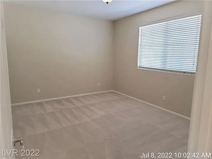 2768 Craigmillar St — Photo 31