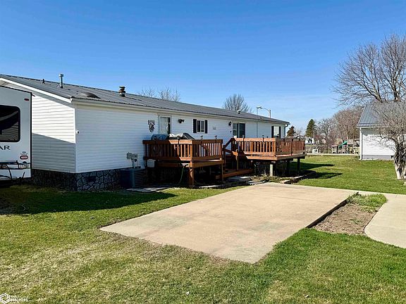 4th image of 202 E Weissenburger St