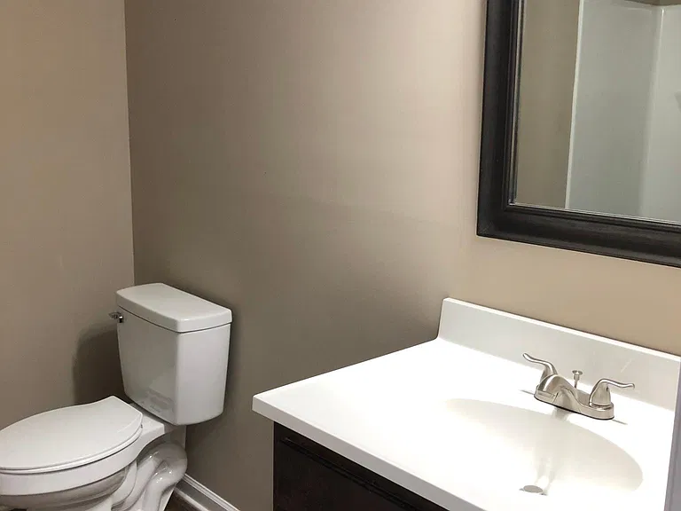600 E Moore St #1 — Photo 10