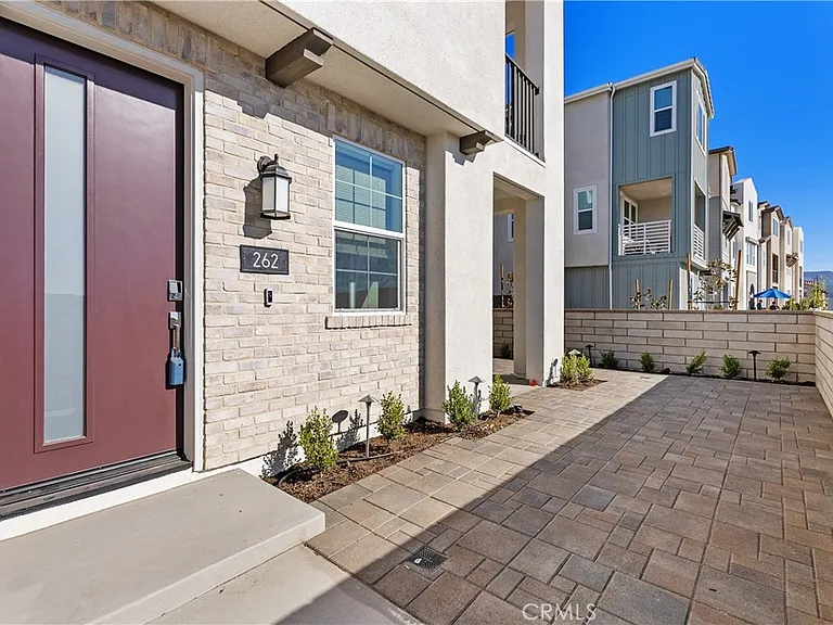 262 Heartland Way — Photo 10
