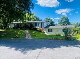1839 Chester Ct, Breinigsville, PA 18031