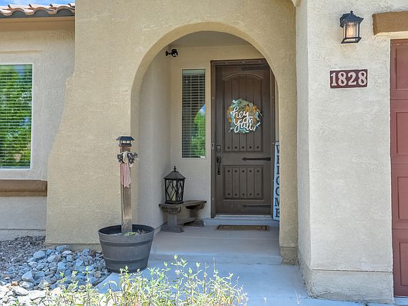 3rd image of 1828 Abo Canyon Dr NW