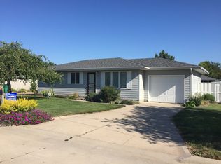 1403 Cedar St, Aurora, NE 68818