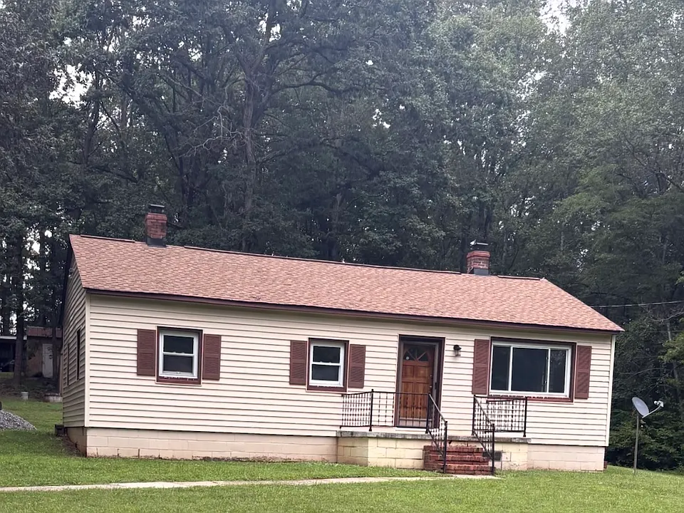 4130 Cedar Plains Rd