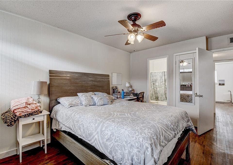 1st image of 2202 San Gabriel St #102