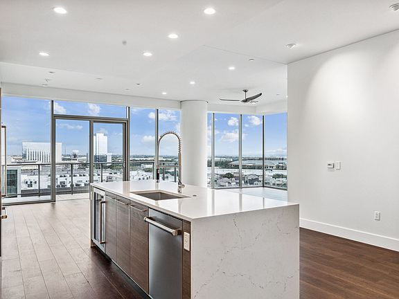 5th image of 7901 Windrose Ave Unit 1006