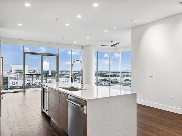7901 Windrose Ave #1006 — Photo 5