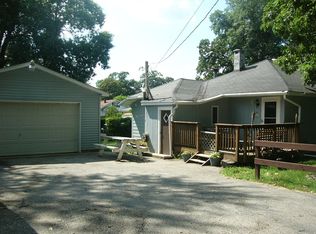 42600 N Woodbine Ave, Antioch, IL 60002