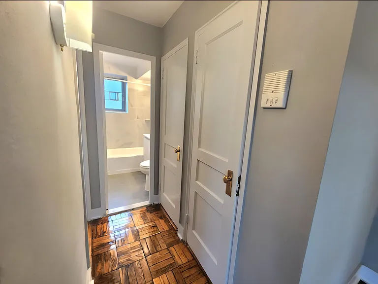 67-38 190th Ln #B — Photo 6