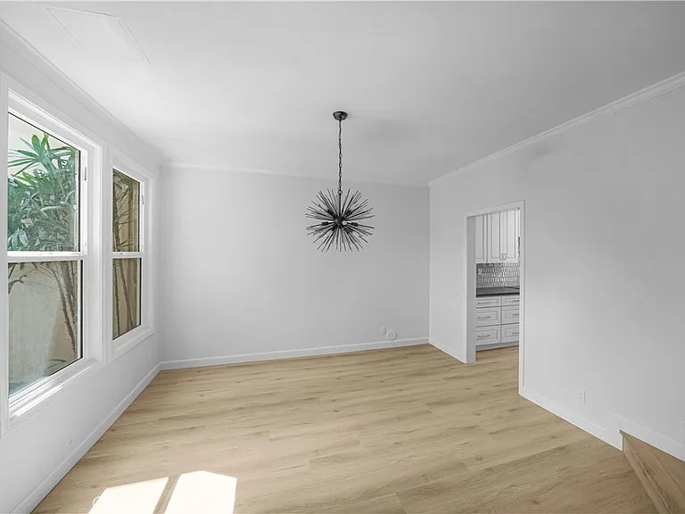 6082 Eaglecrest Dr — Photo 7