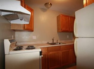 69 Pleasant St APT 3, Waterville, ME 04901