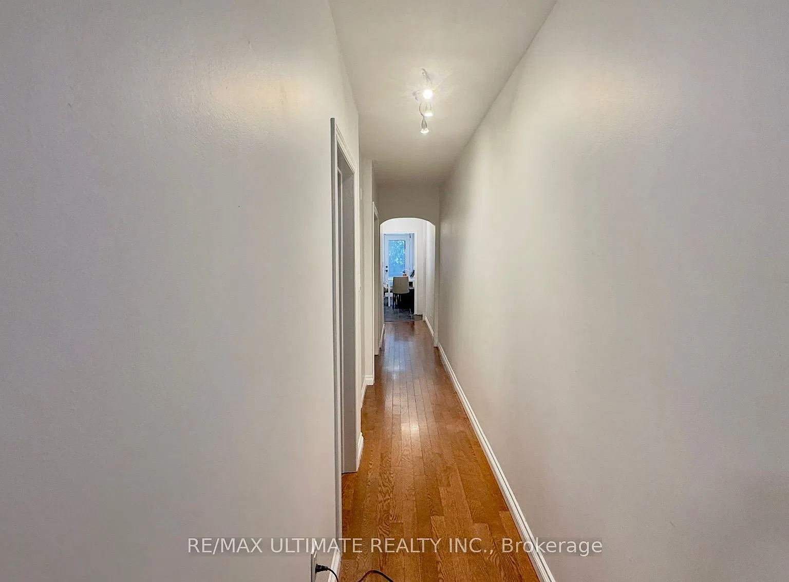3 bed, $2,350 — Photo 4
