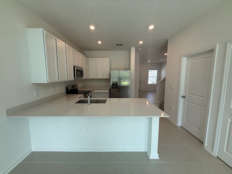 3079 Chromatic St — Photo 7