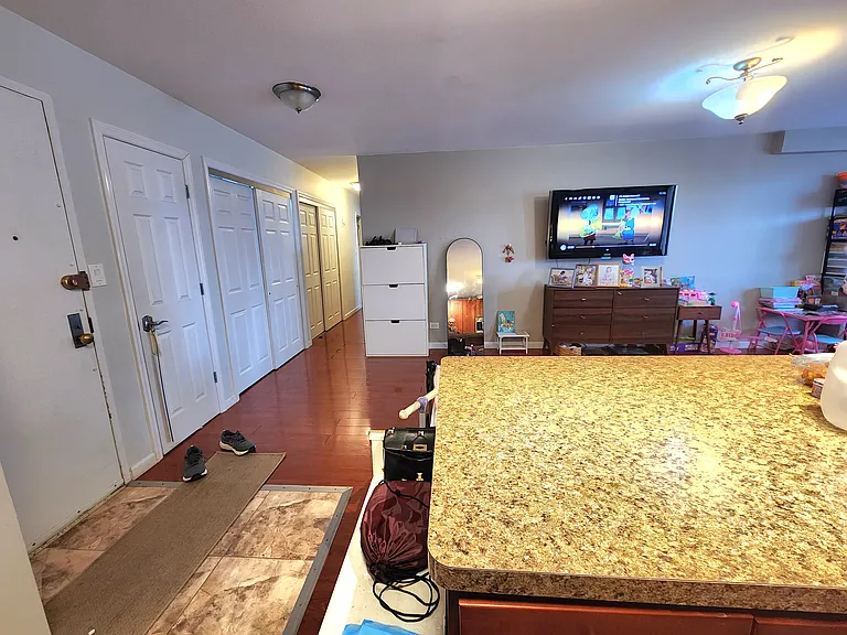 501 Surf Ave #12T — Photo 12