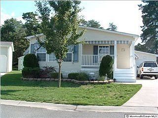 1st image of 1000 Fernwood Way