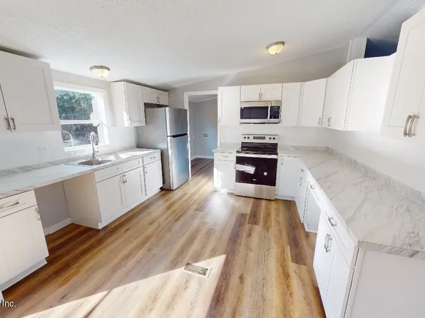 1886 FAYE Road, Jacksonville, FL 32218