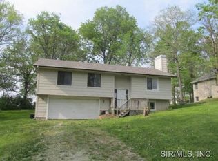 1337 Carribean Dr, Edwardsville, IL